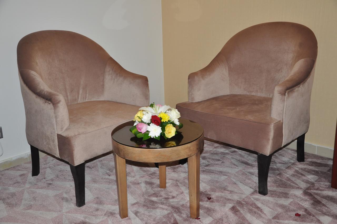 Reality Suites Даммам Экстерьер фото